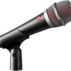sE Electronics V7 Switch Supercardioid Dynamic Handheld Vocal Microphone