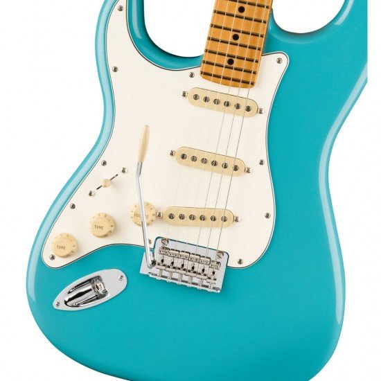 Fender Player II Stratocaster 140532518 Electric Guitar - Aquatone Blue Fender Player II Stratocaster 140532518 Electric Guitar - Aquatone Blue