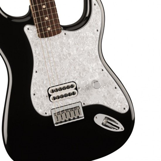 Fender Tom DeLonge StratocasterTom DeLonge Stratocaster 148020306 Electric Guitar - Black Fender Tom DeLonge StratocasterTom DeLonge Stratocaster 148020306 Electric Guitar - Black