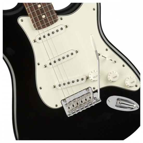 Fender Player Stratocaster w/ Pau Ferro Fretboard in Black