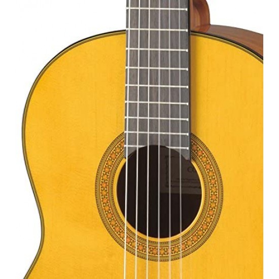 Yamaha CG142S Classical Nylon Guitar - Natural